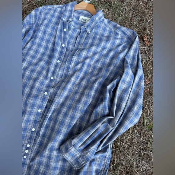 Eddie Bauer light blue plaid one pocket button up - men’s XL - Picture 1 of 5
